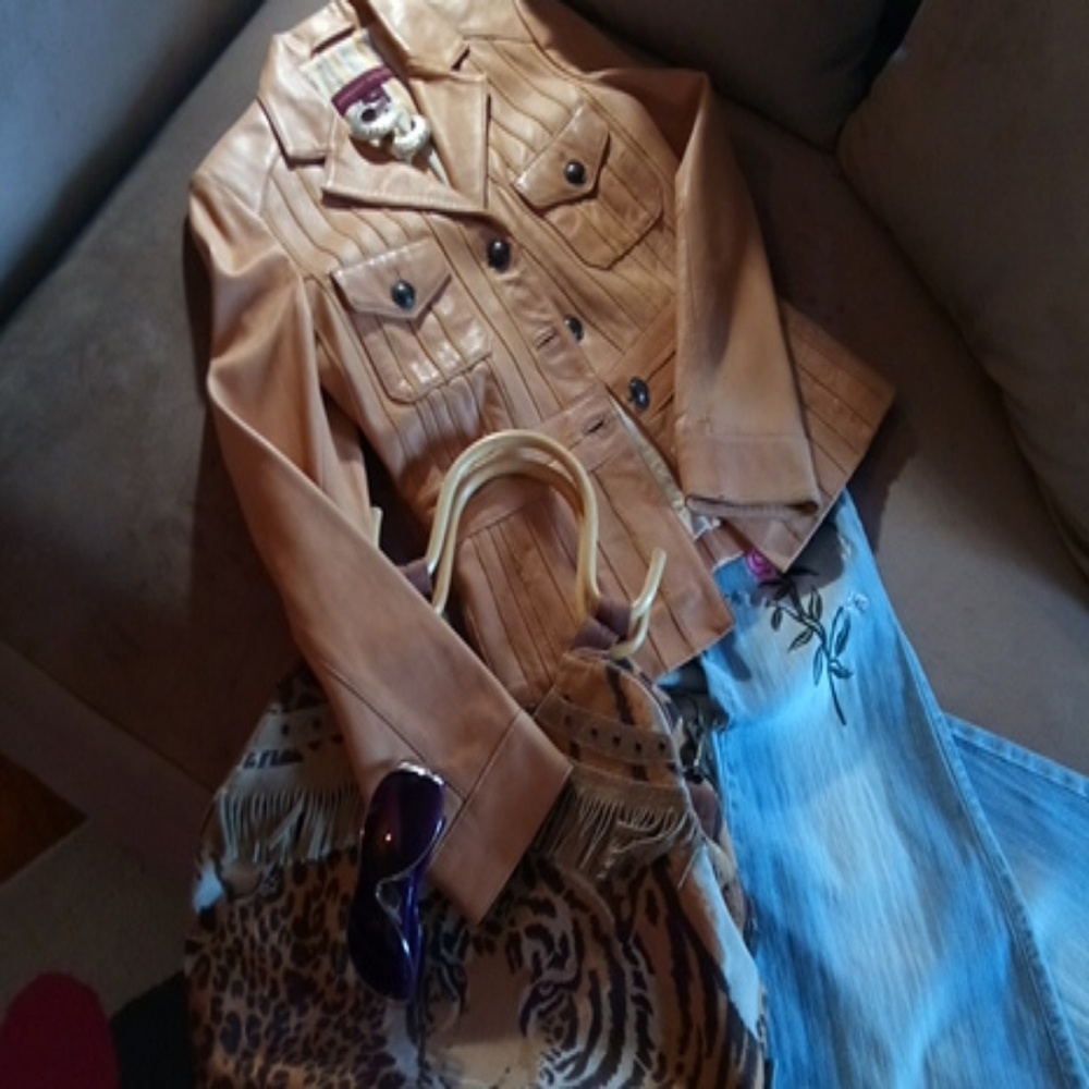 Tan leather jacket🌹🌹
